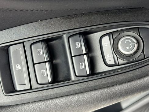Used 2022 Subaru Outback Wilderness AWD/4WD image 15