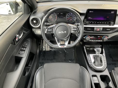 Used 2022 Kia Forte GT-Line w/ GT-Line Premium Package FWD image 22