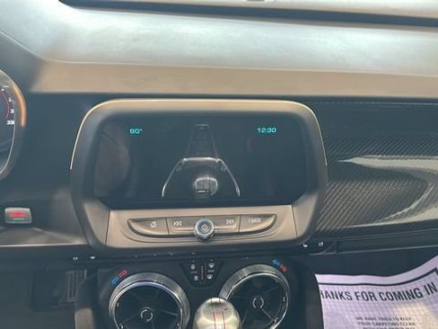 Used 2018 Chevrolet Camaro ZL1 RWD image 12