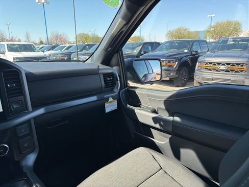 New 2026 Ford F150 XLT w/ Equipment Group 302A MID AWD/4WD image 18