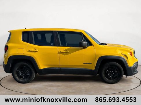 Used 2018 Jeep Renegade Sport w/ Power & Air Group image 2