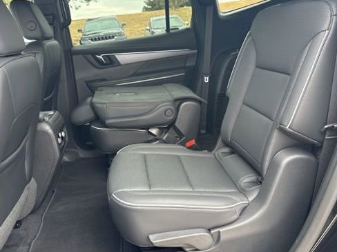 Used 2025 Buick Enclave Sport Touring image 50