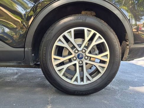 Used 2021 Ford Escape SEL FWD image 21