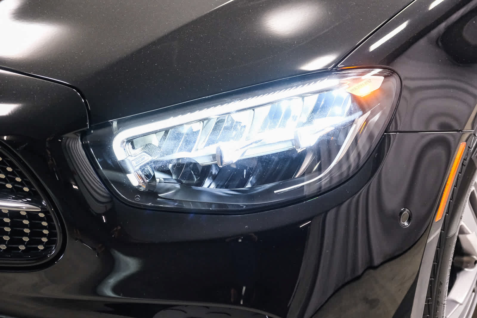 Certified 2023 Mercedes-Benz E 350 4MATIC Sedan image 11