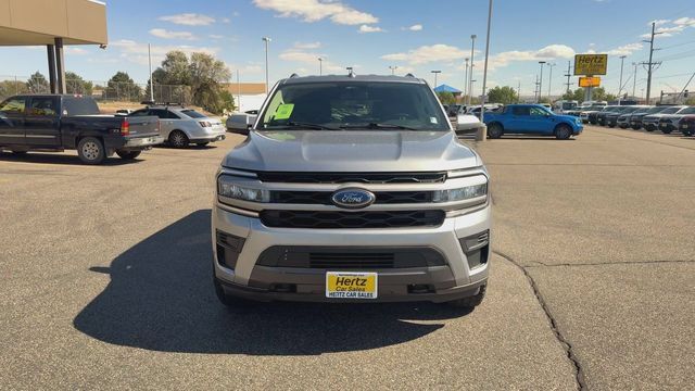 Used 2023 Ford Expedition Max XLT AWD/4WD image 3