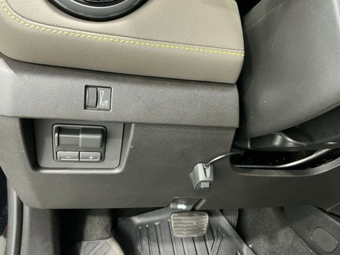 Used 2026 Chevrolet Colorado ZR2 w/ Technology Package image 57