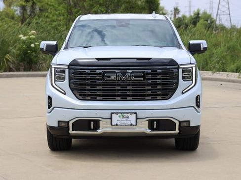 New 2026 GMC Sierra 1500 Denali Ultimate AWD/4WD image 2
