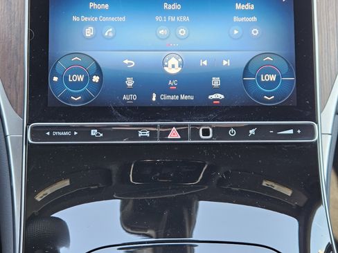 Certified 2025 Mercedes-Benz GLC 300 4MATIC image 19