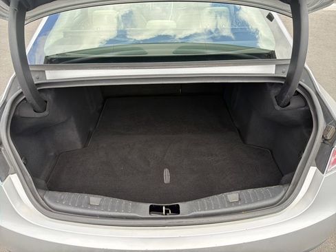 Used 2019 Lincoln MKZ Reserve FWD image 10