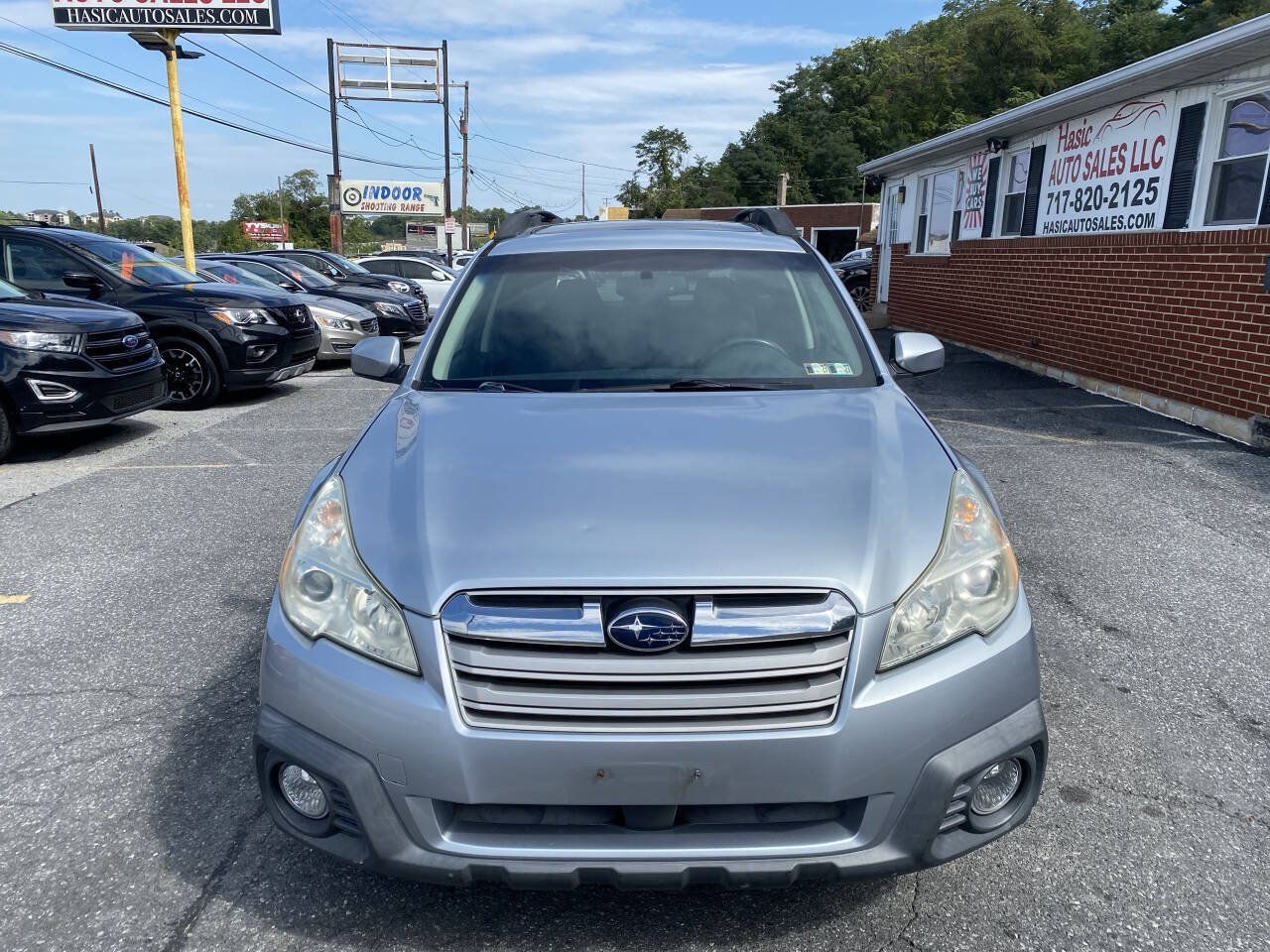 Used 2013 Subaru Outback 2.5i Premium AWD/4WD image 2