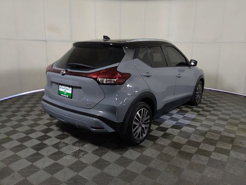 Used 2023 Nissan Kicks SV FWD image 9