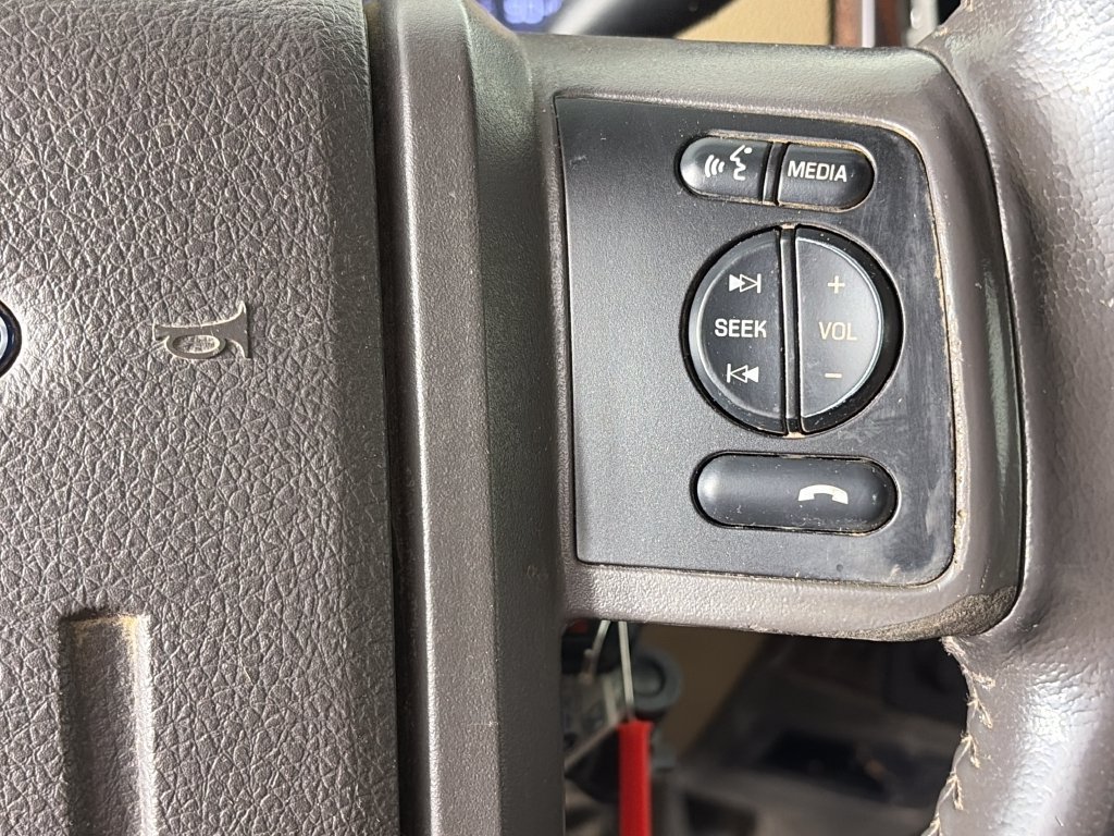 Used 2015 Ford F350 Lariat w/ Lariat Ultimate Package AWD/4WD image 18