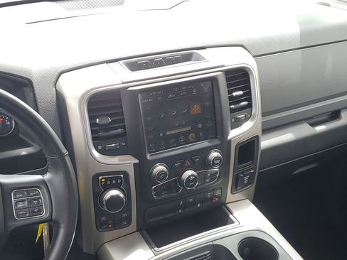 Used 2017 RAM 1500 Big Horn AWD/4WD image 26