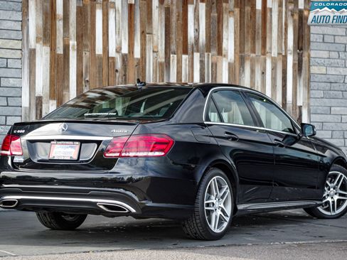 Used 2016 Mercedes-Benz E 400 4MATIC Sedan image 7