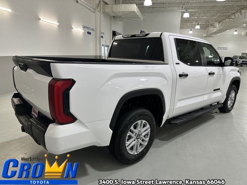 New 2026 Toyota Tundra SR5 image 9