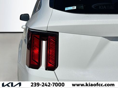 New 2026 Kia Sorento LX image 10