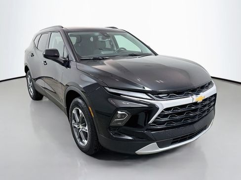 Used 2024 Chevrolet Blazer LT w/ Convenience Package FWD image 1
