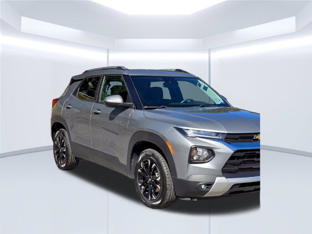 Used 2023 Chevrolet TrailBlazer LT w/ Convenience Package AWD/4WD image 48