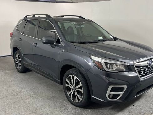 Used 2020 Subaru Forester Limited w/ Popular Package #3 AWD/4WD image 3