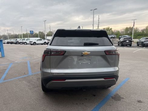 Used 2025 Chevrolet Equinox LT FWD image 18
