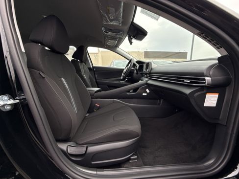 New 2026 Hyundai Elantra Blue image 26