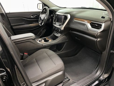 Certified 2023 GMC Acadia SLE w/ Driver Convenience Package image 39