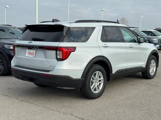 New 2026 Ford Explorer Active video 3