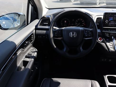 Certified 2026 Honda Odyssey Elite image 21