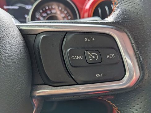 Used 2021 Jeep Gladiator Mojave w/ Trailer Tow Package image 31