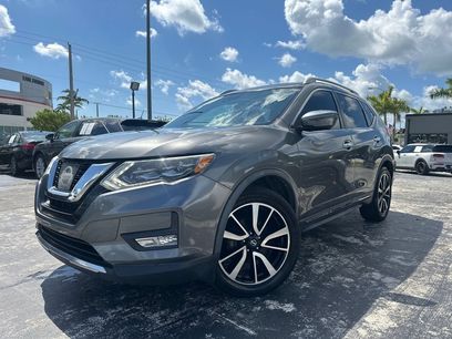 Used 2017 Nissan Rogue SL w/ SL Premium Package