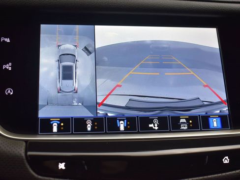 Certified 2024 Cadillac XT5 Sportv w/ LPO, Red Accent Package image 19