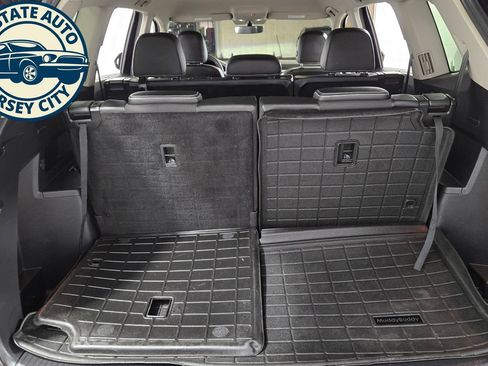 Used 2023 Volkswagen Atlas SE AWD/4WD image 34