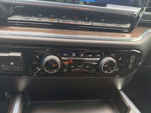 Used 2024 Chevrolet Silverado 1500 RST w/ Convenience Package II image 15