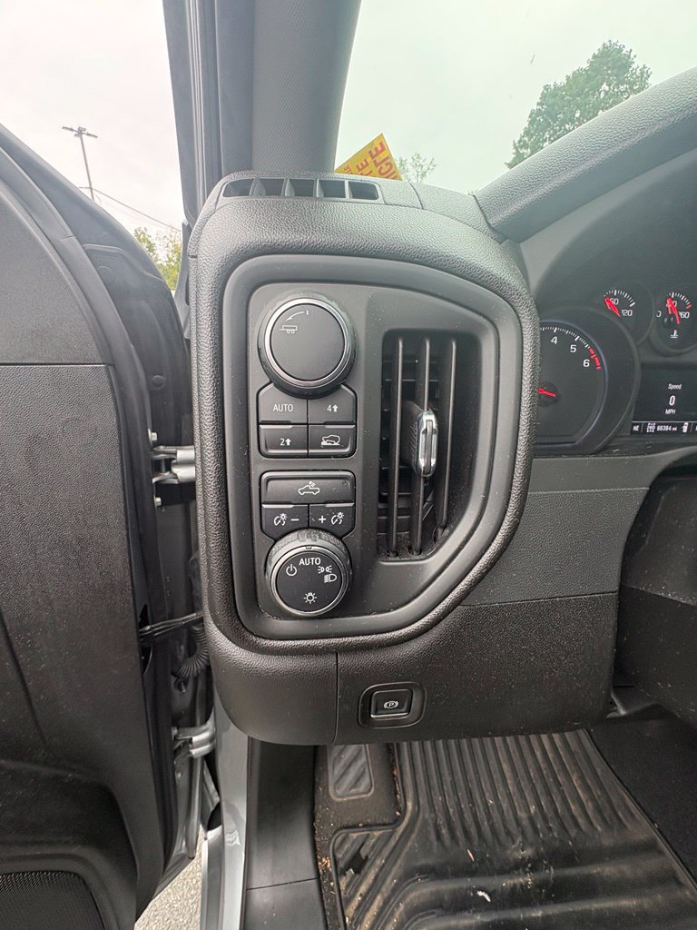 Used 2024 Chevrolet Silverado 1500 Custom AWD/4WD image 19