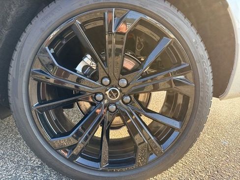 New 2026 Volvo XC60 B5 Ultra w/ Protection Package Premier AWD/4WD image 5