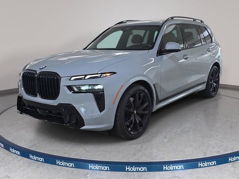 Used 2026 BMW X7 xDrive40i w/ Executive Package image 1