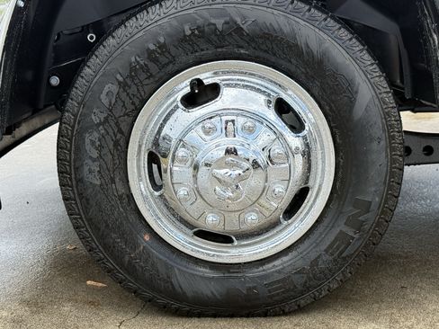 New 2026 RAM 3500 Tradesman AWD/4WD image 9