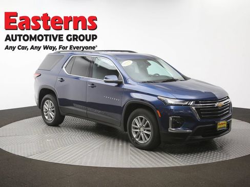 Used 2023 Chevrolet Traverse LT AWD/4WD image 49