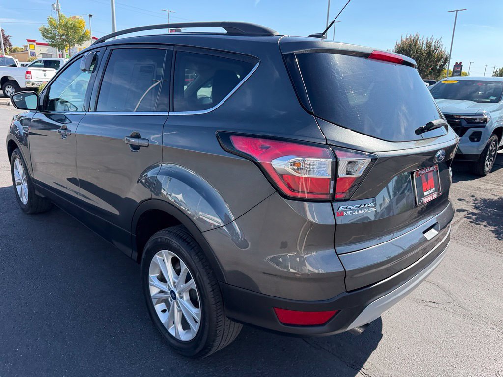 Used 2018 Ford Escape SE AWD/4WD image 9
