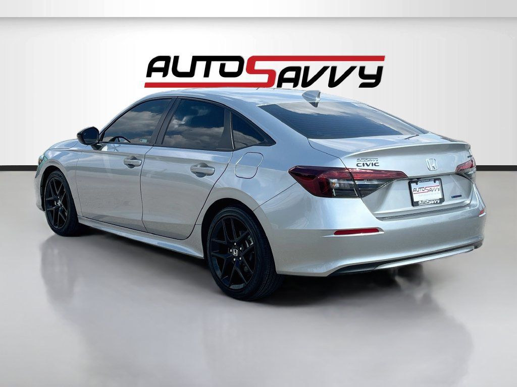 Used 2026 Honda Civic FWD Hybrid Sedan image 5