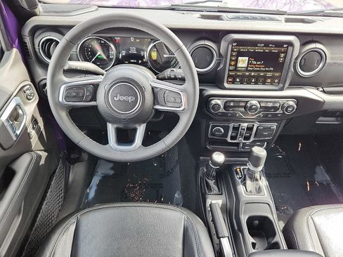 Used 2023 Jeep Wrangler Sahara w/ Safety Group image 11