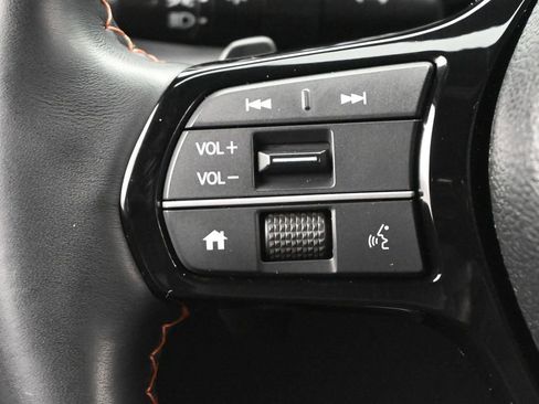 Used 2024 Honda Pilot TrailSport image 7