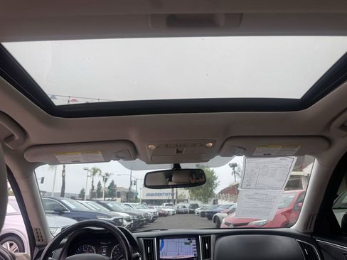 Used 2016 INFINITI Q50 3.0t Premium w/ 3.0T Premium Plus Package image 27