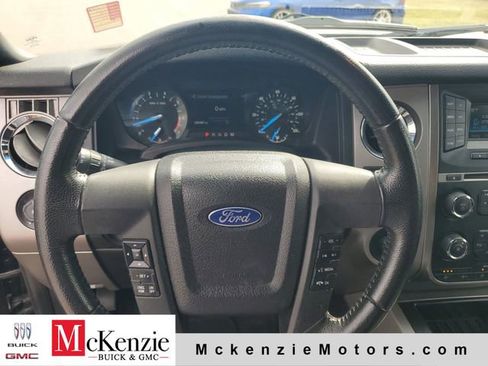 Used 2017 Ford Expedition XLT AWD/4WD image 11