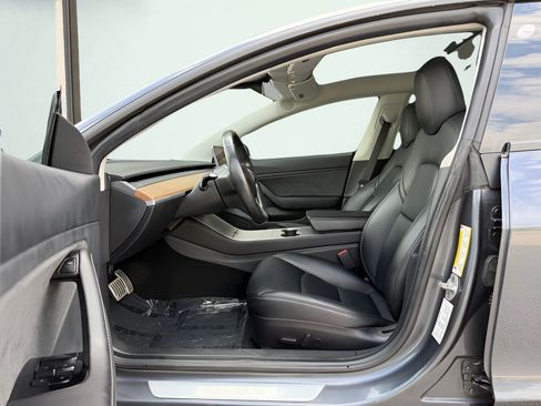 Used 2019 Tesla Model 3 Long Range AWD/4WD image 23