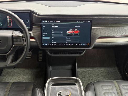 Used 2023 Rivian R1T Adventure AWD/4WD image 9