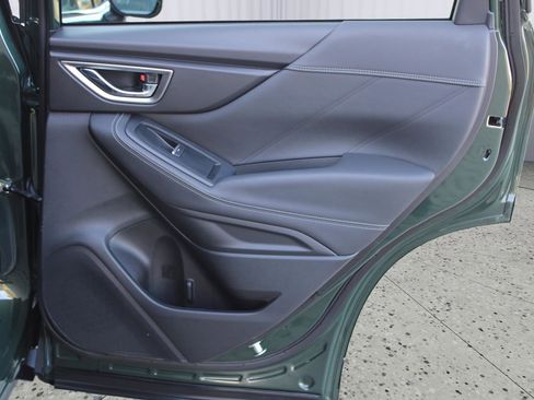 Used 2023 Subaru Forester Touring image 40