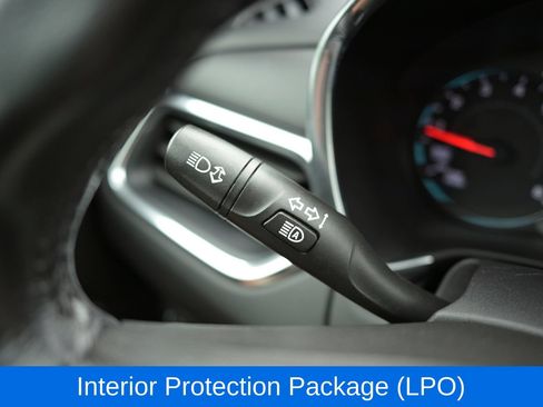 Used 2019 Chevrolet Equinox LT w/ Driver Convenience Package FWD image 21
