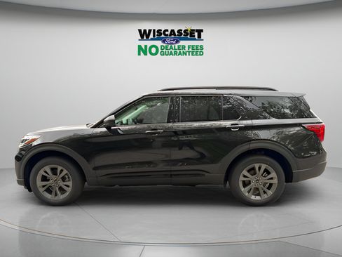 New 2026 Ford Explorer Active w/ Active Comfort Package AWD/4WD image 2