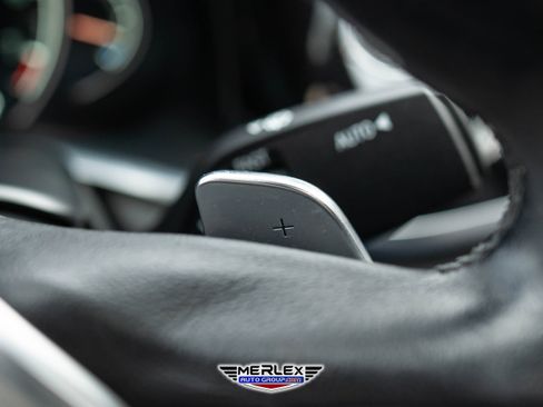 Used 2016 BMW 750i xDrive image 29